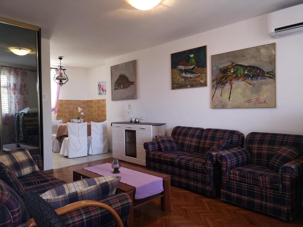 Apartment Magdic Brzac Exterior photo